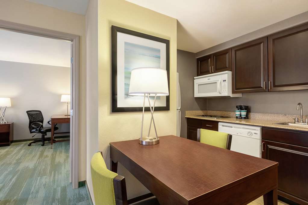 Homewood Suites By Hilton Macon-North Bilik gambar